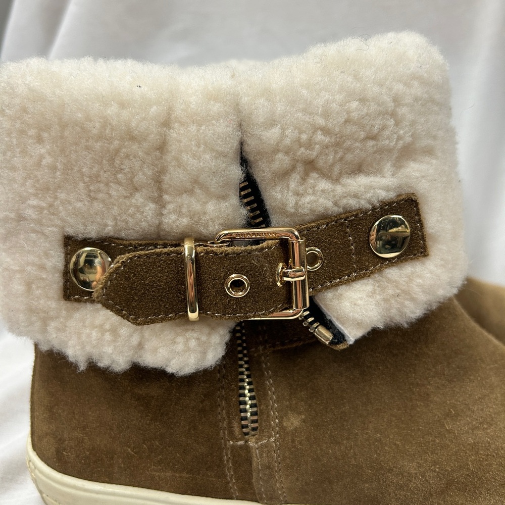 Burberry suede and fleece booties, EU 37.5 - Picture 3 of 12